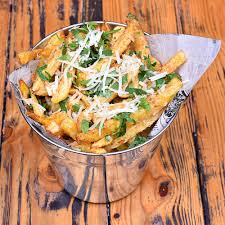 CARTOFI PAI CU USTUROI SI PARMEGIANO